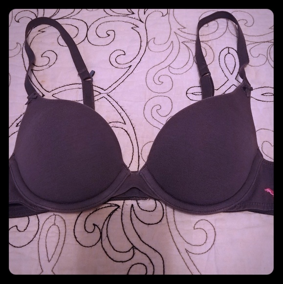 Grey VS PINK t-shirt bra - Picture 1 of 3